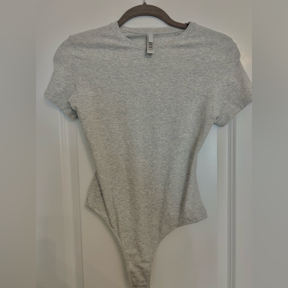 SKIMS COTTON JERSEY T-SHIRT BODYSUIT
